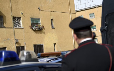 Arrestata a Borbona una 60enne per minacce e aggressione