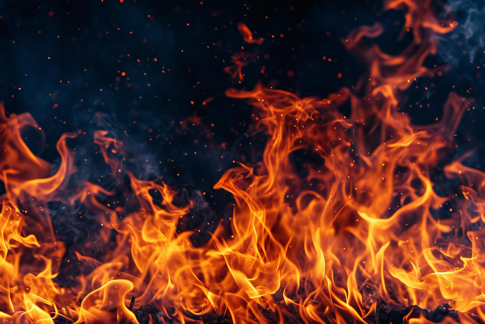 Camion in fiamme, traffico deviato tra Osteria Nuova e Ponte Buita