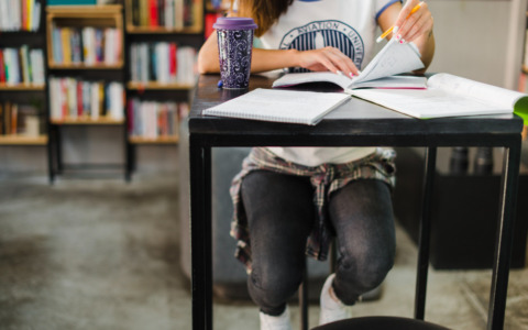 Contributi per i libri di testo: avviso per le famiglie del Lazio