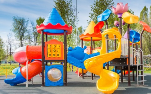 Famiglie e Comune discutono a Rieti il rinnovo dei parchi giochi
